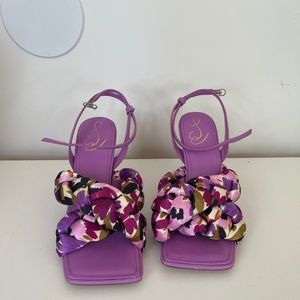 EUC Sam Edelman Courtney Sandal